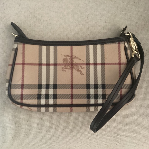 Burberry Wristlet/Clutch - Picture 1 of 15